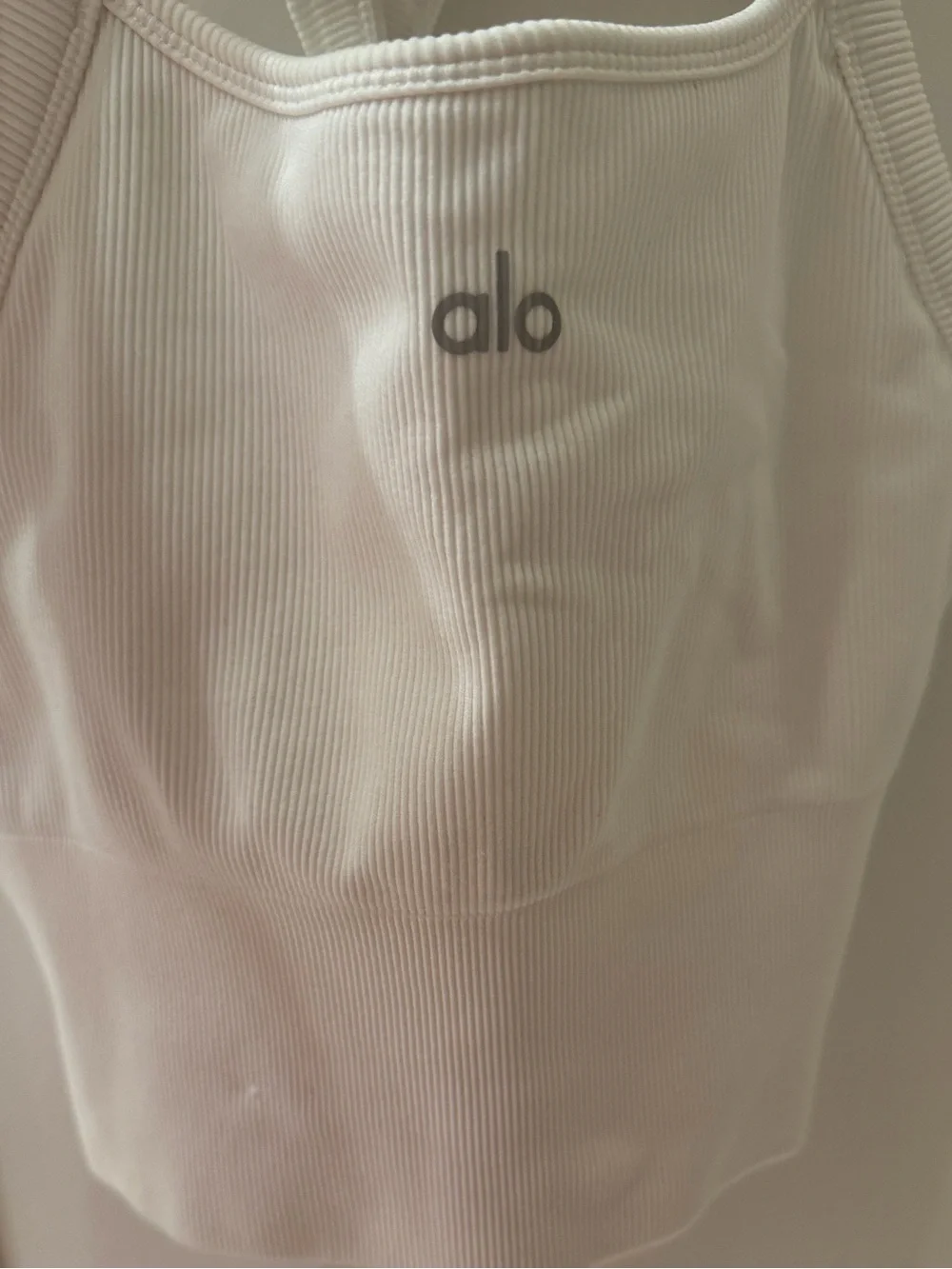 ALO Yoga streamlined cropped